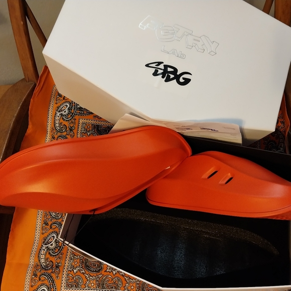 FCTRY Lab Knight RNR - Picture 1 of 10